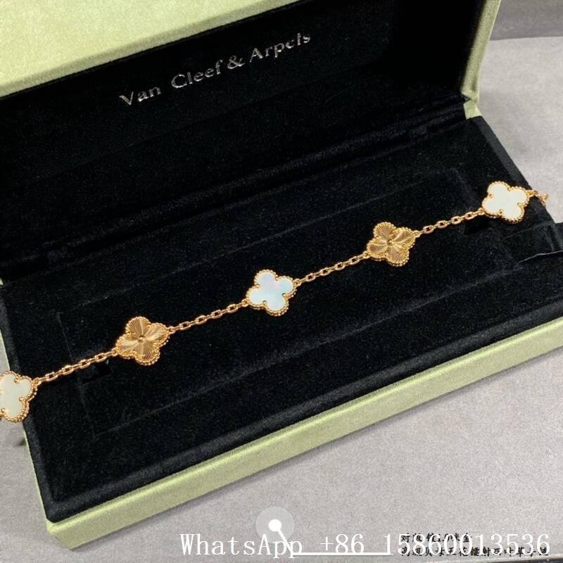 Women Van Cleef & Arpels Bracelets,necklace, Magic Alhambra bracelet, gifts  15