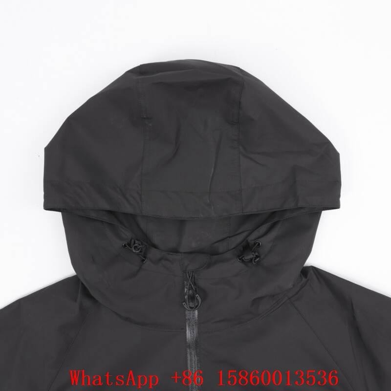 Stone Island outdoor jacket,Stone Island hooded coat,padded twill overshirt,UK  3