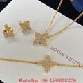 LV necklace set,star blossom pendant,LV rose gold necklace with diamonds,gifts
