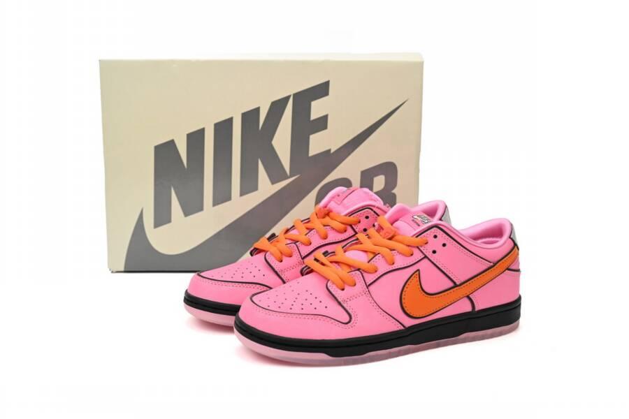 The Powerpuff Girls x Nike SB Dunk Low “Blossom