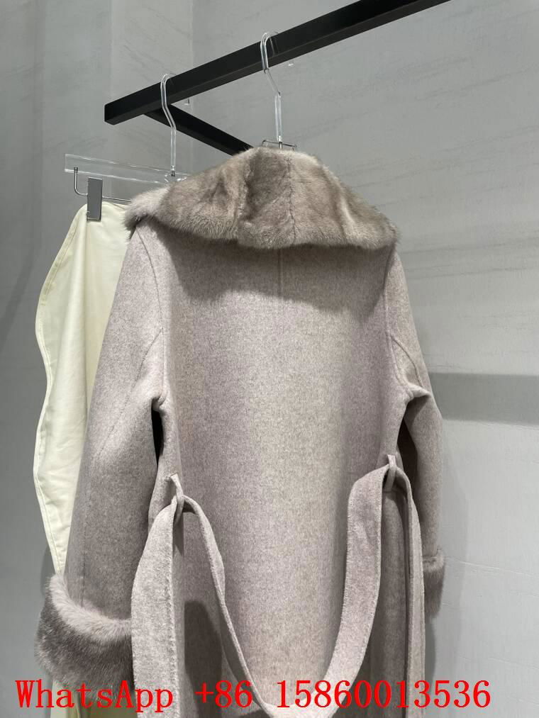 Max Mara cashmere coat,Max Mara mink coat with fur collar,Max Mara Iconic coat  4