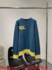 Men's     weater,     ashmere Wool Crewneck sweater,    onogram sweater,