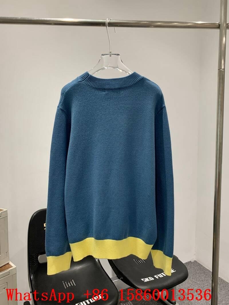 Men's     weater,     ashmere Wool Crewneck sweater,    onogram sweater, 2