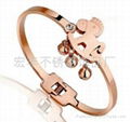 Money immediately bell Bangle 