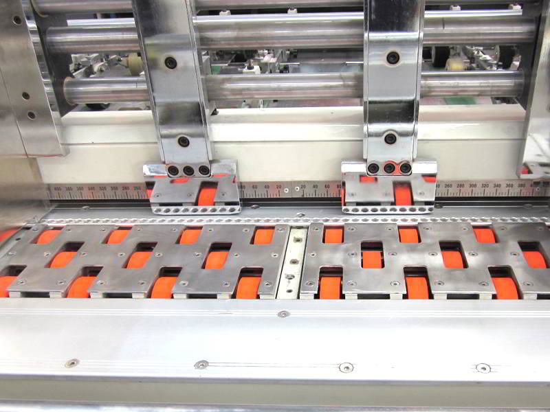 1650 lead edge die cutting machine for corrugated board 2