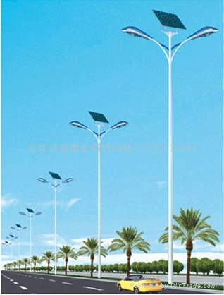 北京榮盛鼎業太陽能路燈 3