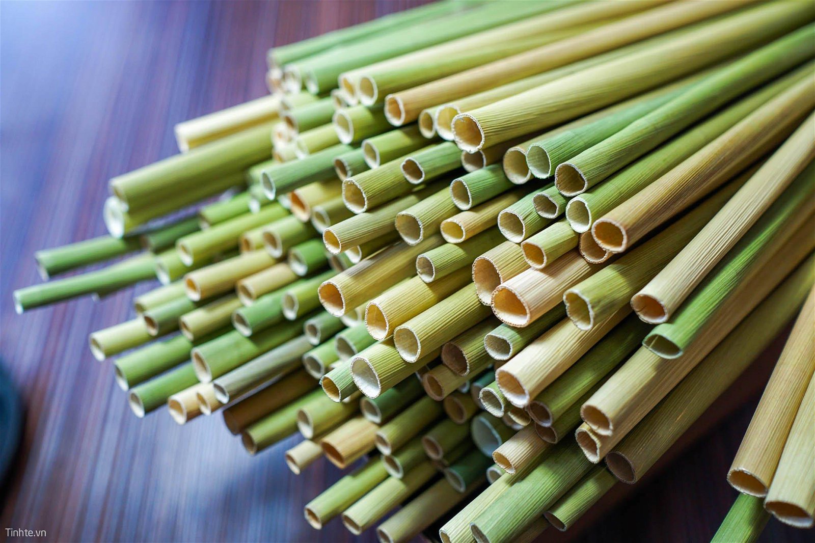 Why dont you use Eco Friendly Grass Drinking Straws 4