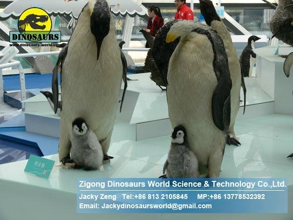 Animatronic Penguin (Family 4pcs)