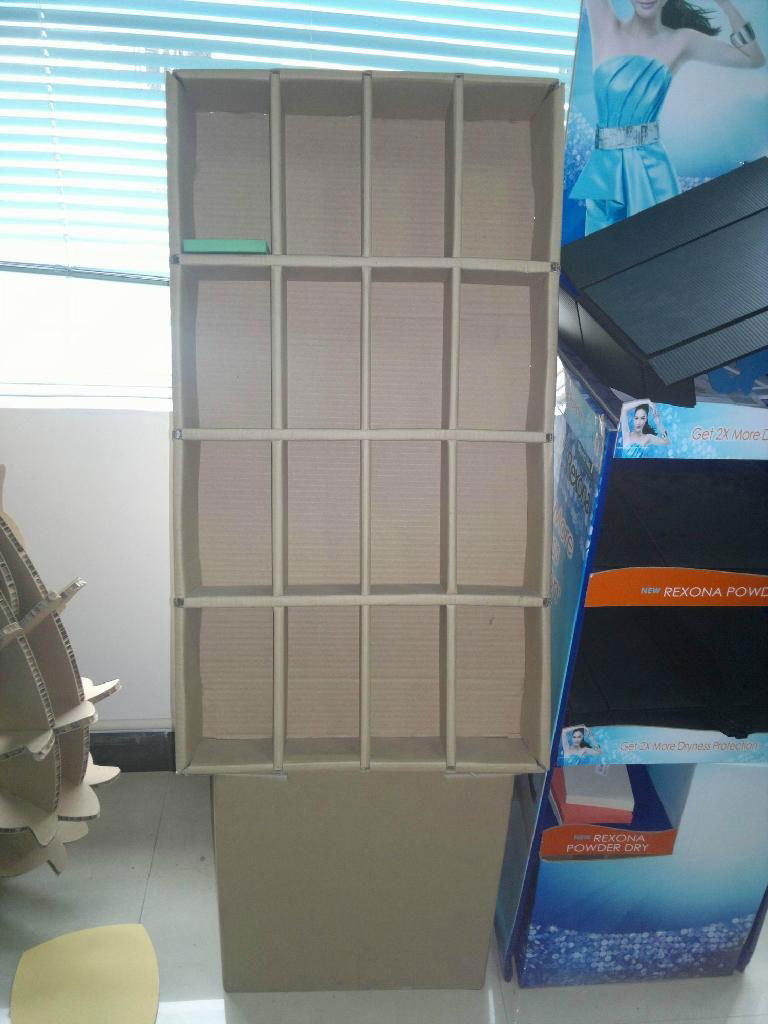 Display board carton paper box sample corrugated KT advertising maker machine 5