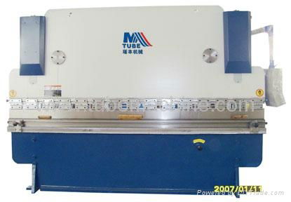 Hydraulic Press Brake 2