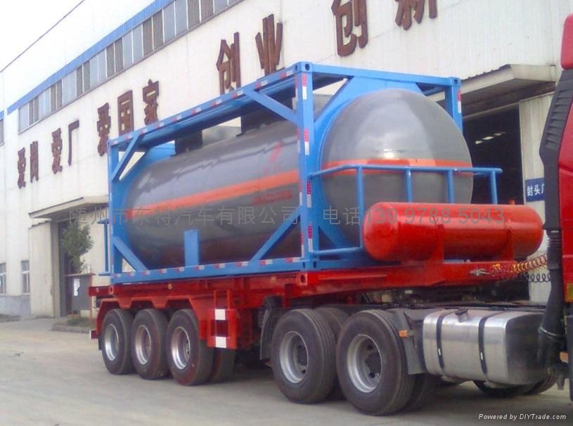 TANK CONTAINER 2