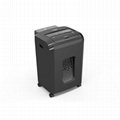 150-sheet auto feed shredder with P4 security level 3