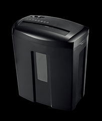 6-sheet paper shredder with P5 security level