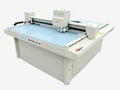 Soft PVC Tablecloth Flatbed Digital Cutting Cutter Machine 16