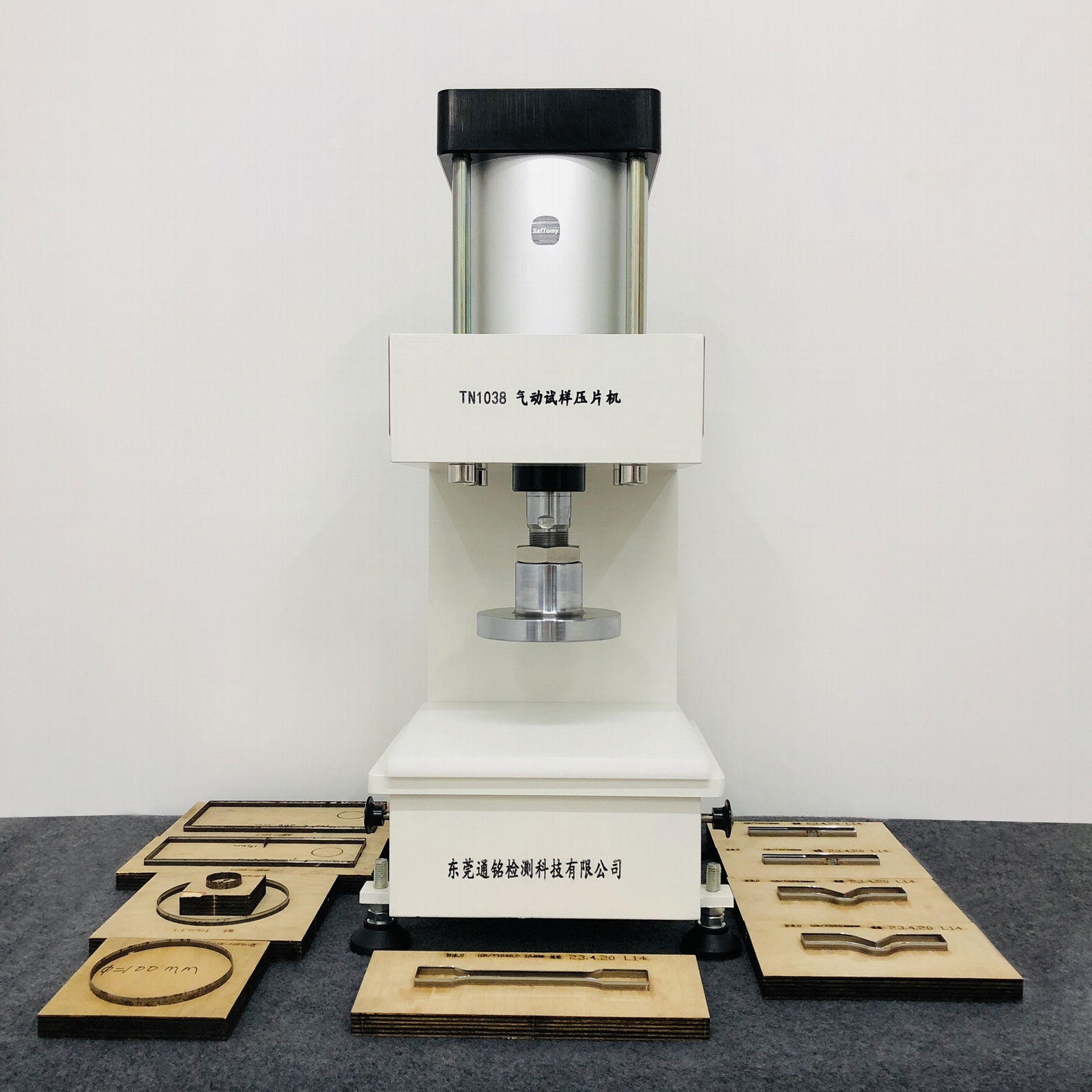 Universal Pneumatic Sample Press, Specimen Cutter