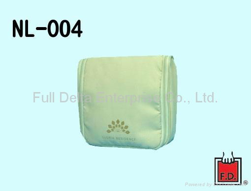 Nylon Toilet Bag / Sponge Bag  2