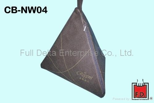 Non-woven triangular cooler bag for zongzi  2