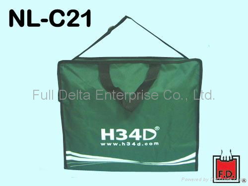 Nylon shopping bag with zipper