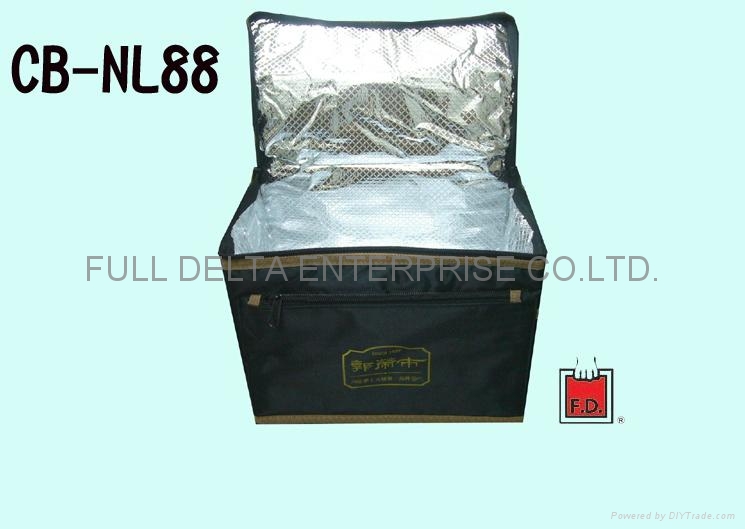 Nylon cooler bag