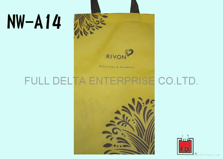 Non-woven shopping bag