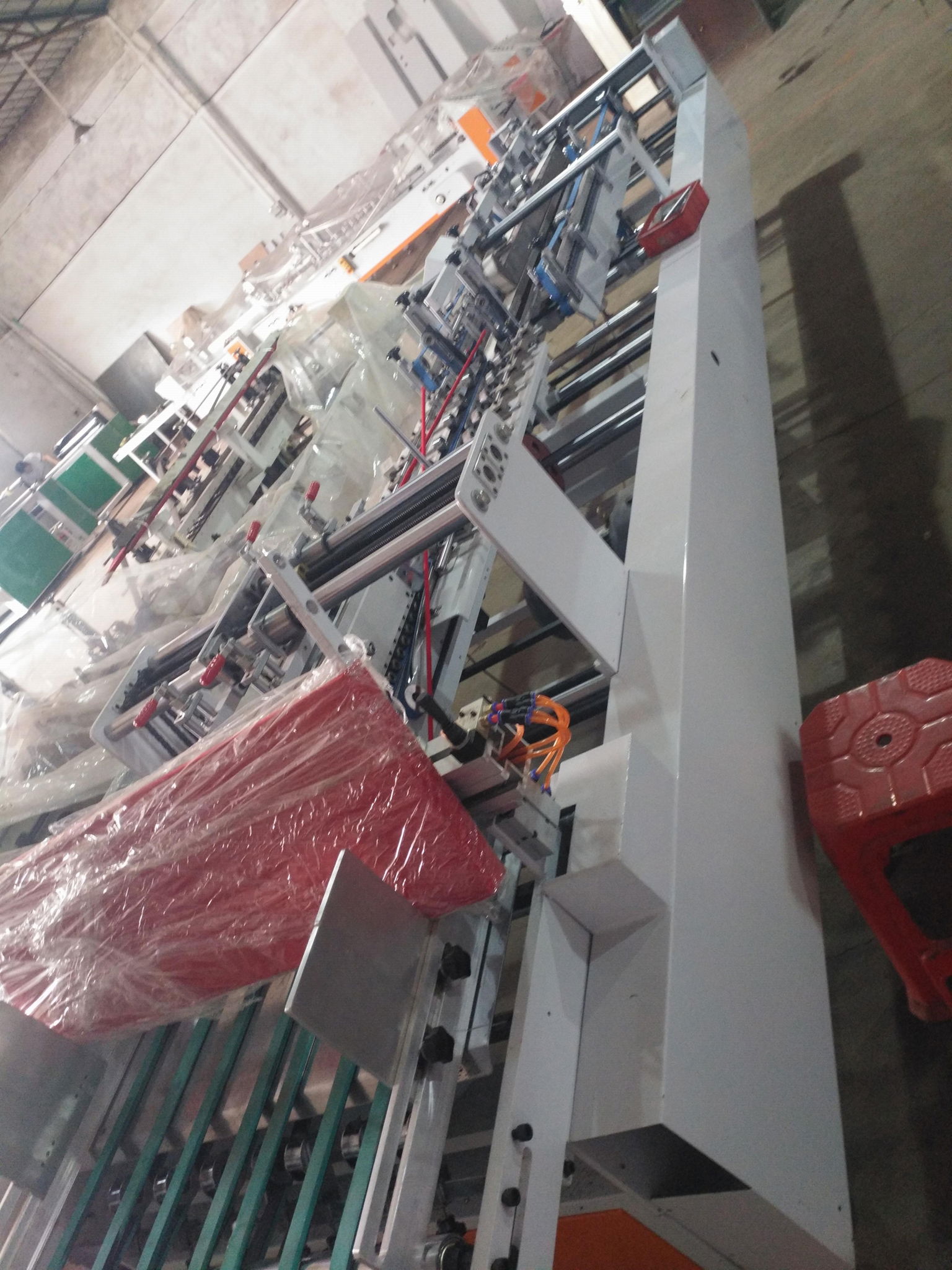 PVC \ PET folding box gluer 2