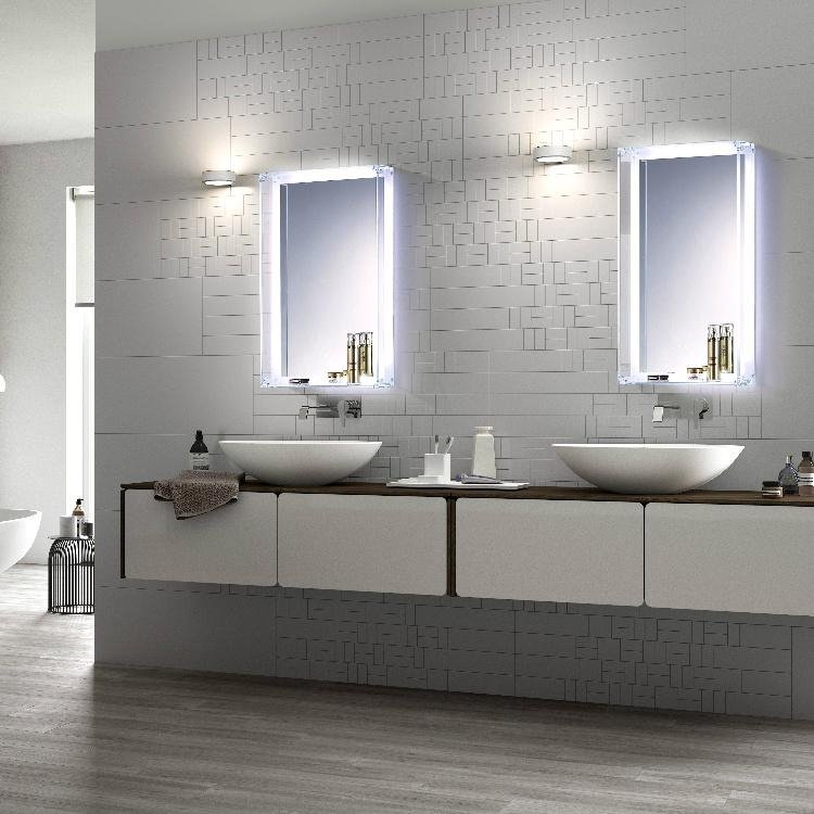  touch screen illuminated bathroom mirror with led light 3