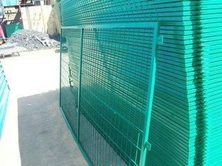 sell Wire Mesh Fencing 2