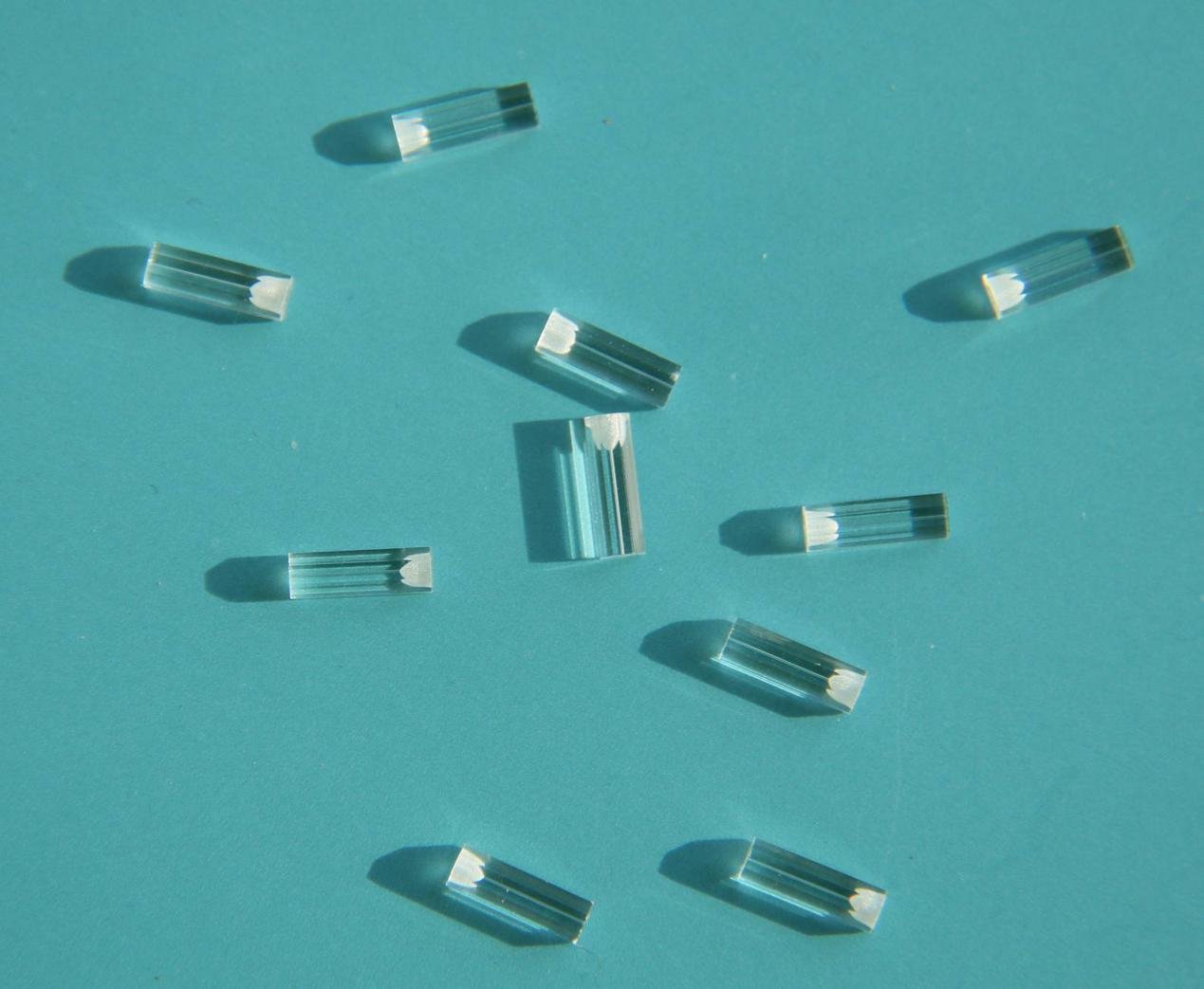 Custom 1.25mm square glass tube fiber ferrule rectangular capillary 4