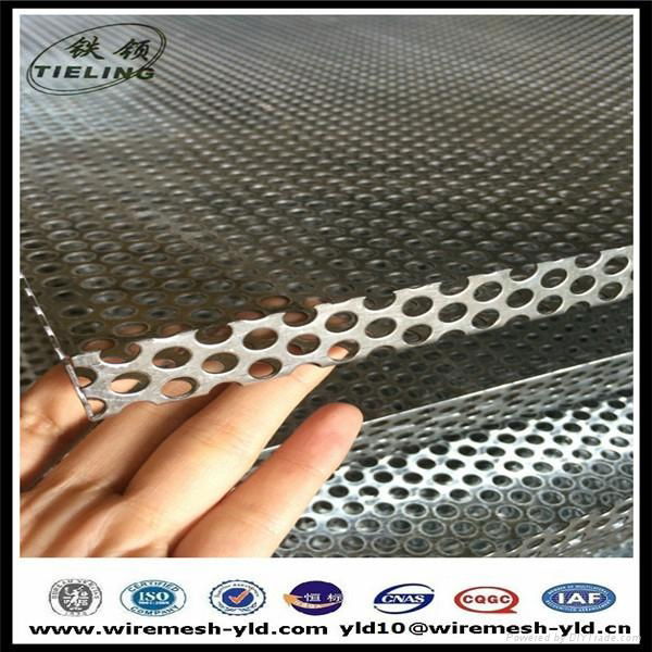 low carbon perforated metal sheet 2