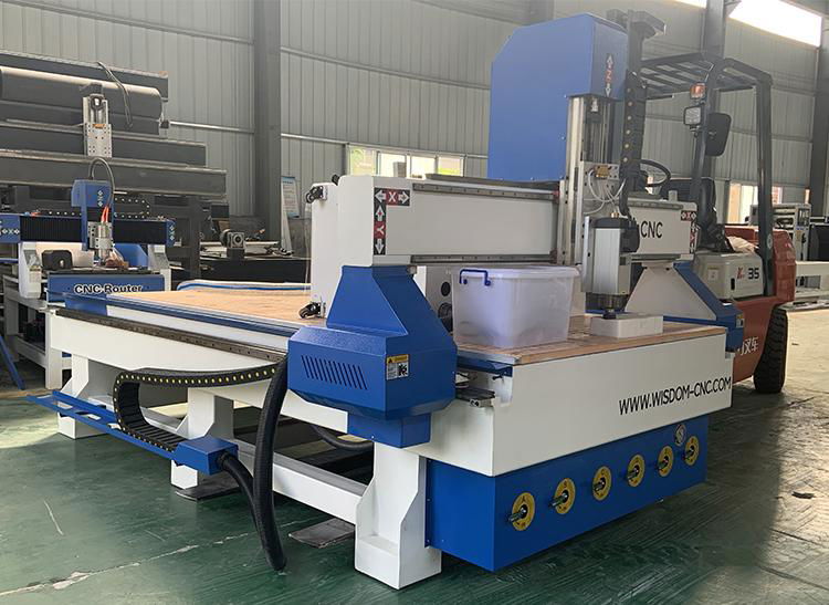 1325 4x8ft CNC Wood Engraving Carving Machine 3