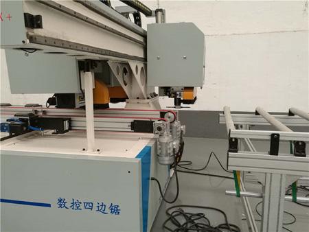 門廠用全自動數控四邊鋸  兩鋸頭 5