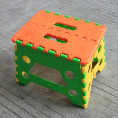 Manufacturers selling plastic folding stool (chart) 2