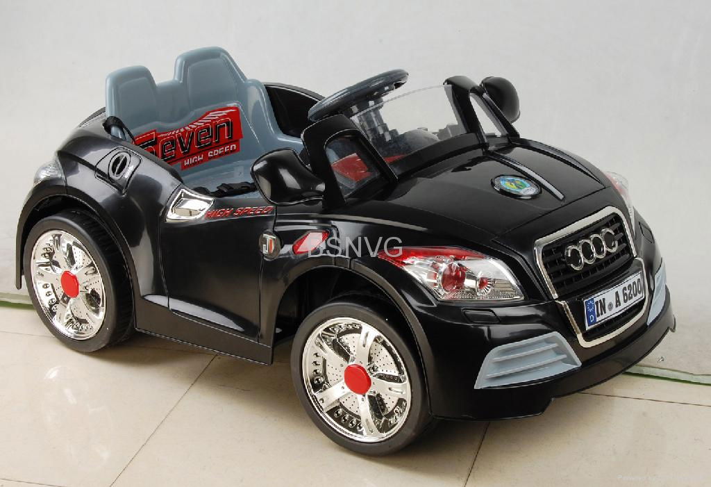 Ride on car Audi