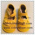 brand squeaky shoes, popular baby