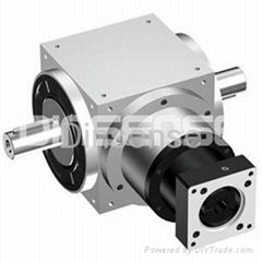 Spiral bevel gearbox