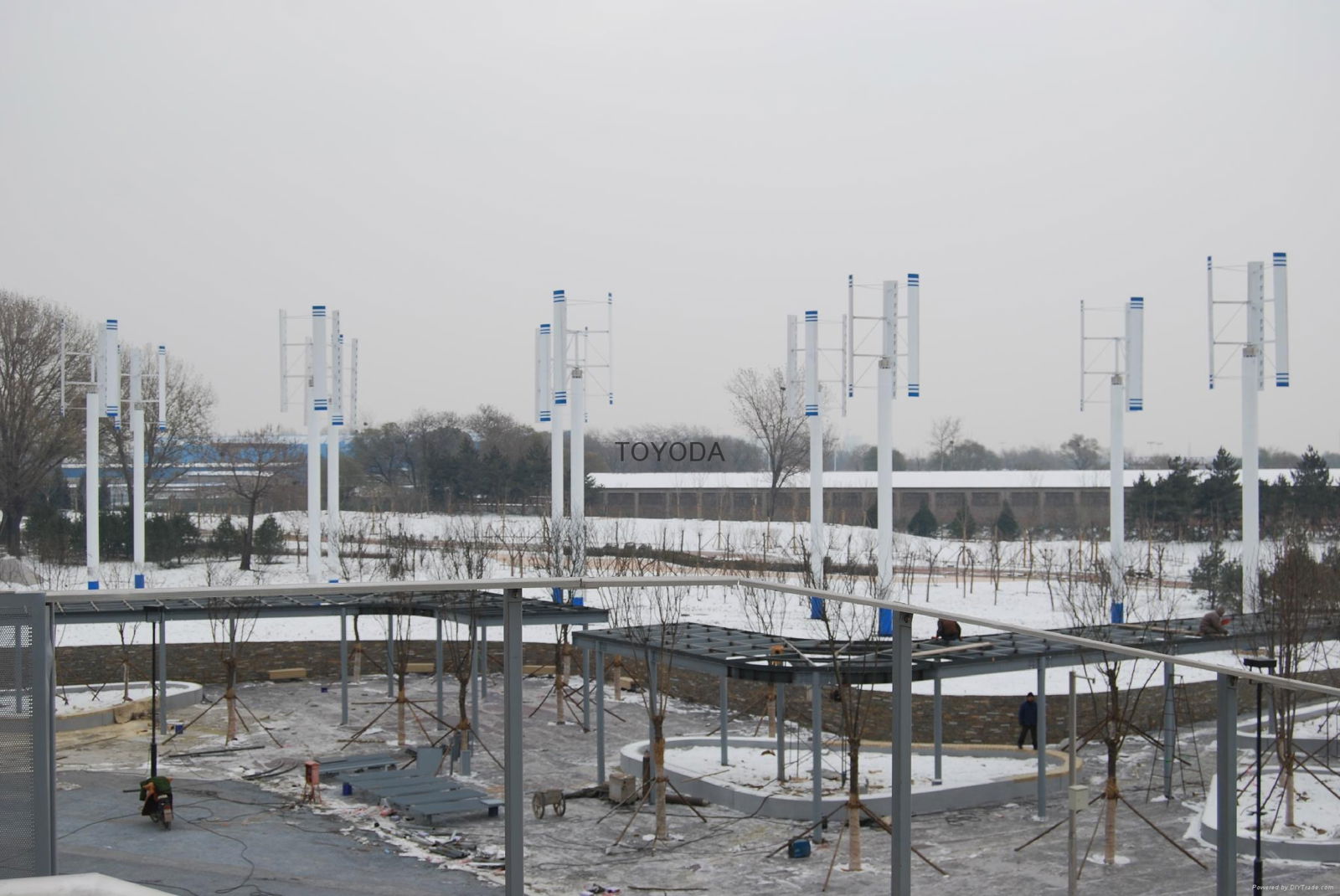 1KW vertical axis wind turbine from TOYODA 4