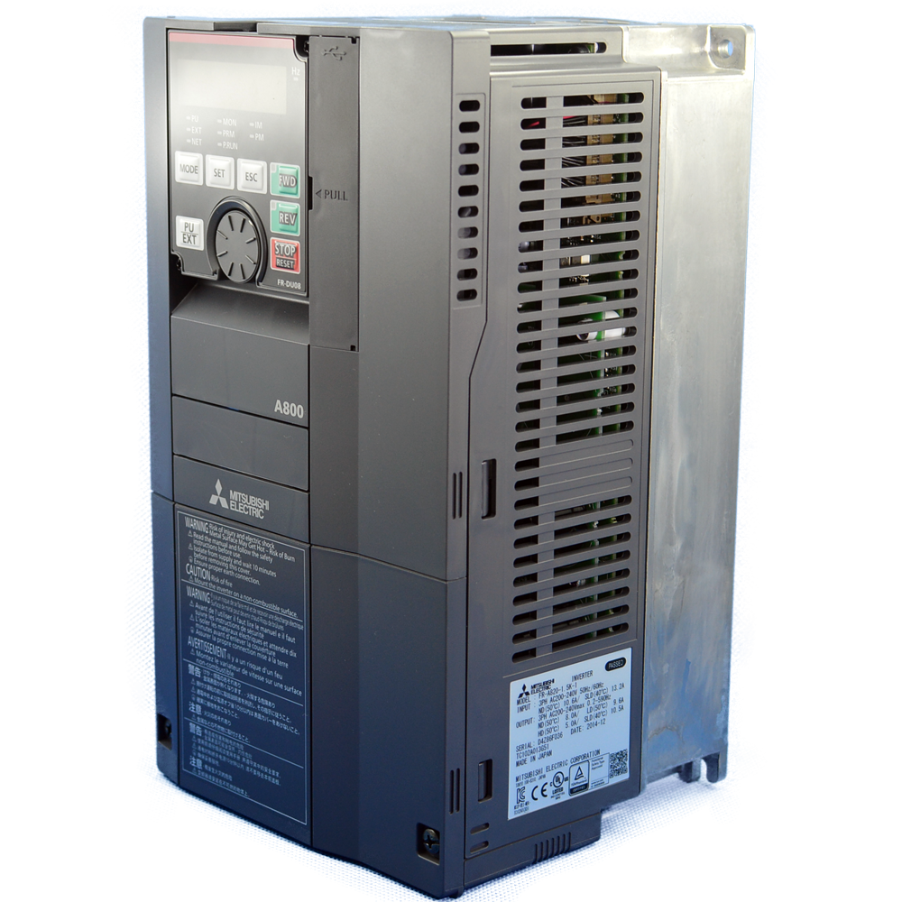 FR-CS84-0.4K 超小三菱變頻器FR-CS84-012-60