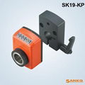 供应SANKQ牌,SK19-KP20锁紧块,计数器用固定座,显示器用夹板,位置显示器夹紧件