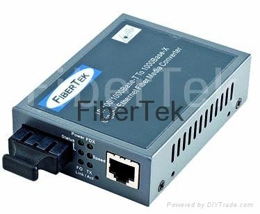 Gigabit Ethernet 10/100/1000Base-T to 1000Base-FX Fiber Converter