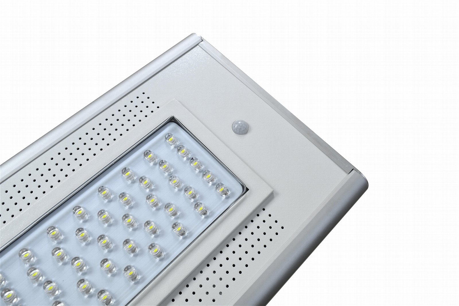 LOWCLED IP65 40Watt all in one integrated solar led street light 4