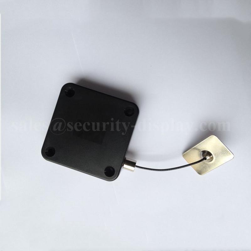 retractable anti-theft pull box with security cable