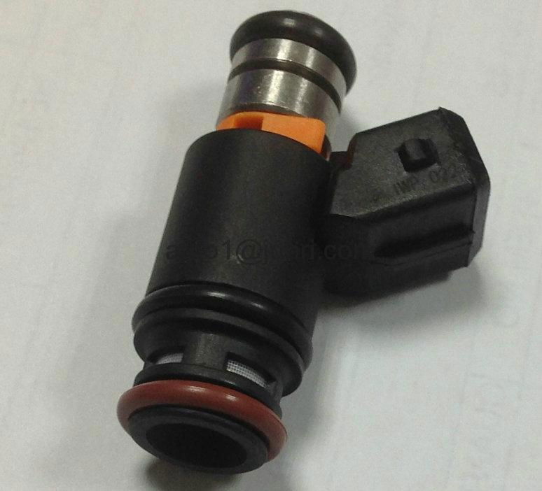 Volkswagen Golf injectors IWP048 805000348303 805000346108 IWP 076