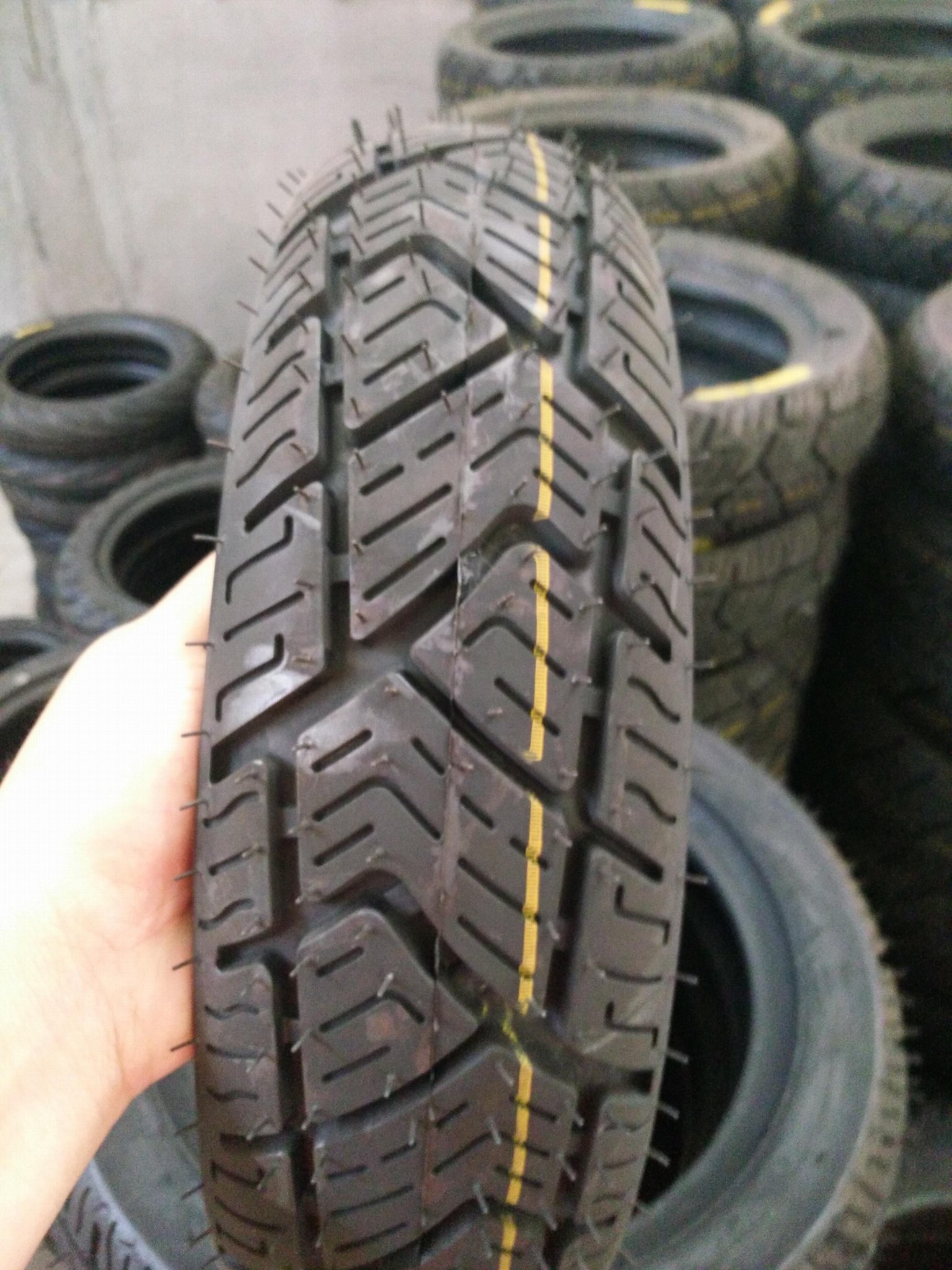 Good motorcycle tyre 120/70-12 TL 3