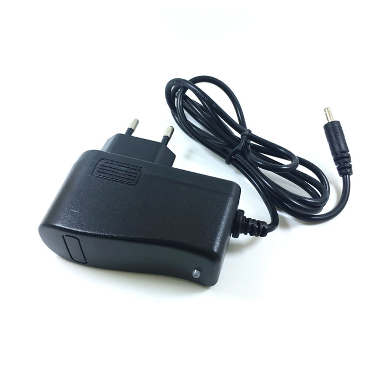 Charger 8.4V 1.2A for Smart heated Battery 7.4V 2