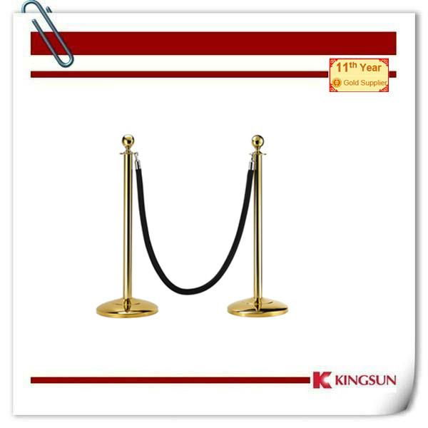 Crowd Control Rope Stanchion Post 4