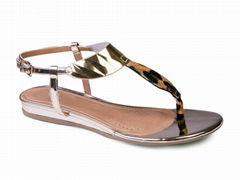 flat sandal 