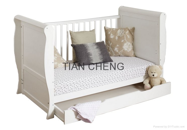 3 IN 1 Baby sleigh cot bed 3
