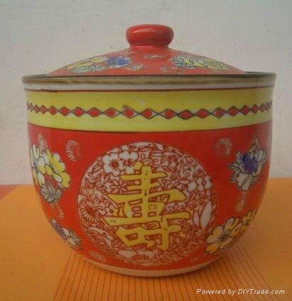 供应加工陶瓷中国红泡菜坛