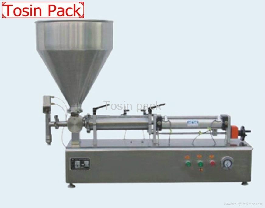 Automatic liquid pouch packing machine 3