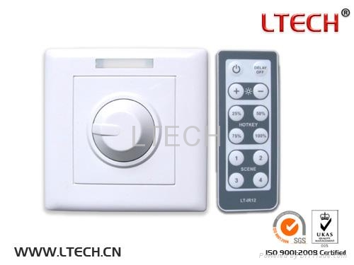 Intelligent LED swith Dimmer IR wireless remote control CC 700mA/CH*1 1